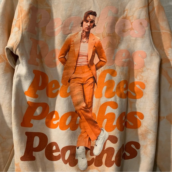 Peaches Justin Beiber sweater - Picture 6 of 7